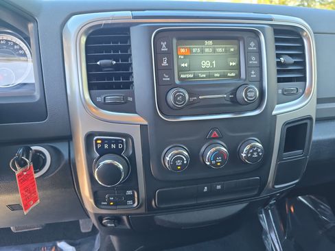 Used 2016 RAM 1500 Classic SLT image 20