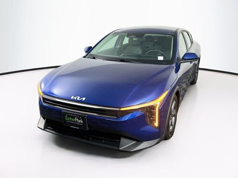 Used 2025 Kia K4 FWD image 3