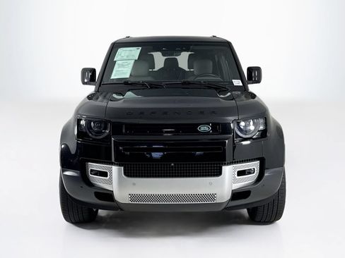 Used 2023 Land Rover Defender 90 S AWD/4WD image 8