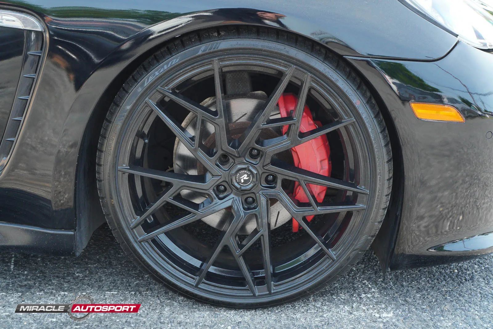 Used 2013 Porsche Panamera GTS AWD/4WD image 10