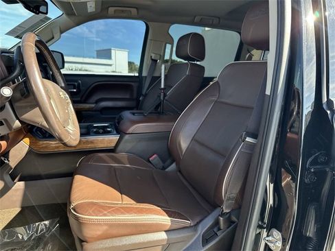 Used 2016 Chevrolet Silverado 1500 High Country w/ High Country Premium Package image 13