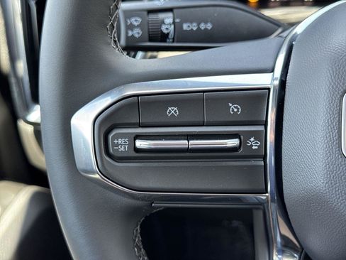 New 2026 GMC Canyon Elevation w/ Technology Package AWD/4WD image 9