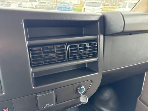 New 2025 Chevrolet Express 2500 image 22