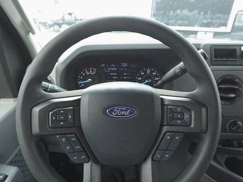 New 2026 Ford E-350 and Econoline 350 Super Duty w/ Power Equipment Group image 18