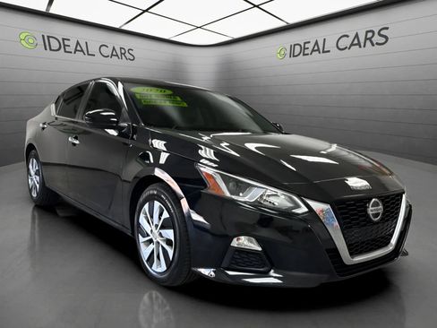 Used 2020 Nissan Altima 2.5 S FWD image 3