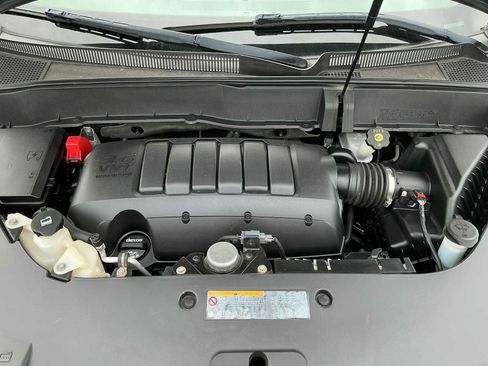 Used 2017 Chevrolet Traverse LS AWD/4WD image 29