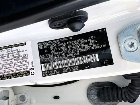 Used 2014 Toyota 4Runner Limited image 34