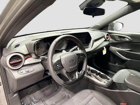 New 2026 Chevrolet Trax RS w/ Driver Confidence Package image 11