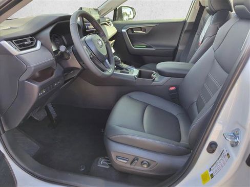 New 2025 Toyota RAV4 Limited image 12