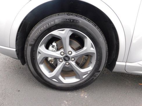 Used 2024 Ford Escape ST-Line image 11