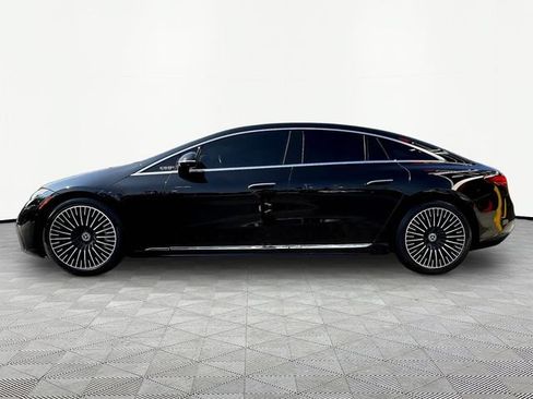 Used 2022 Mercedes-Benz EQS 580 4MATIC Sedan image 4