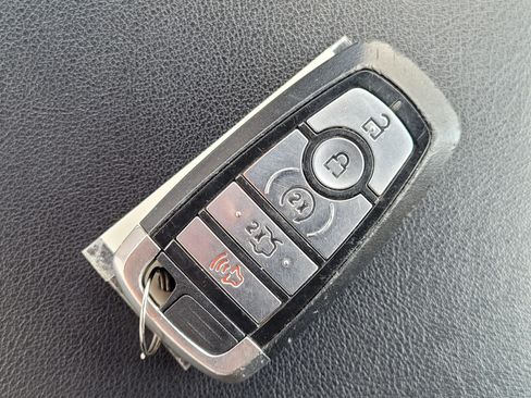 Used 2020 Ford Edge ST w/ Equipment Group 401A AWD/4WD image 11