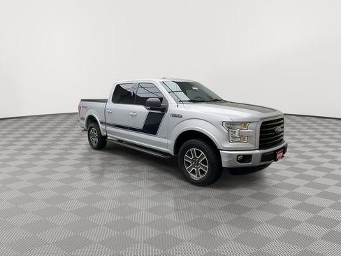 Used 2016 Ford F150 XLT w/ Equipment Group 302A Luxury image 35