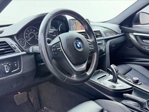 Used 2017 BMW 330i Sedan RWD image 24