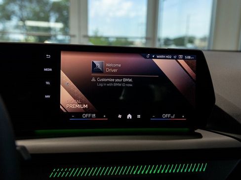 New 2025 BMW 228i xDrive w/ Premium Package image 27