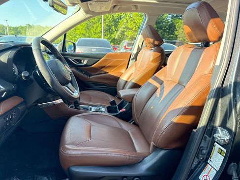 Used 2019 Subaru Forester Touring AWD/4WD image 13
