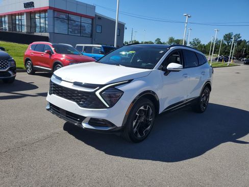 Used 2024 Kia Sportage SX AWD/4WD image 2