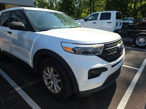 Used 2021 Ford Explorer 2WD image 10