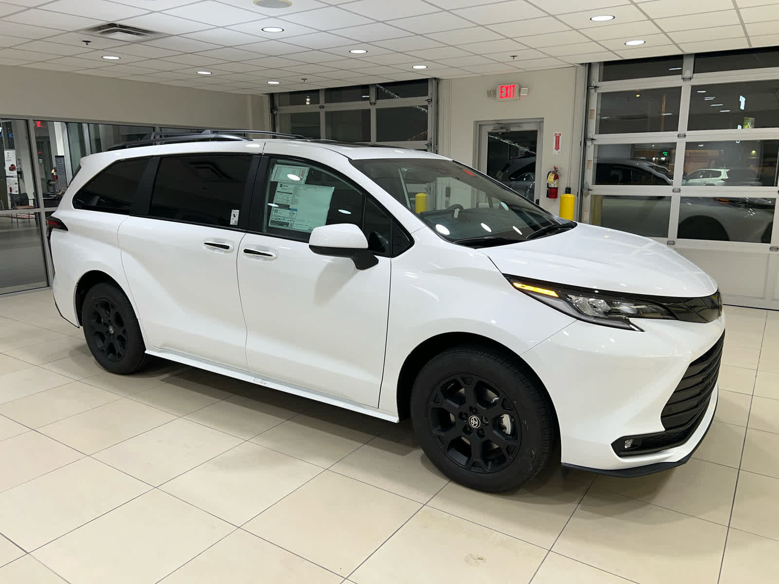 New 2026 Toyota Sienna XLE Woodland Edition AWD/4WD image 1
