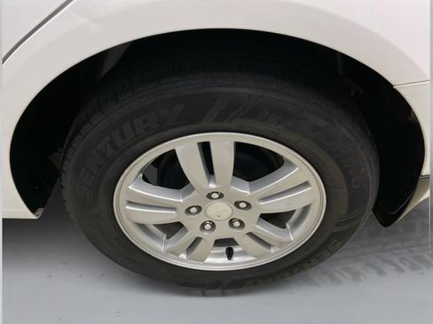 Used 2016 Chevrolet Sonic LT w/ Driver Confidence Package FWD image 18
