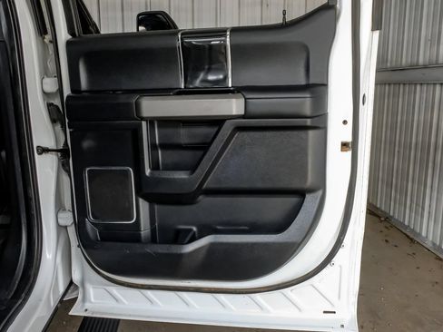 Used 2021 Ford F350 Platinum w/ FX4 Off-Road Package AWD/4WD image 48