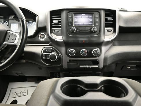 Used 2020 RAM 1500 Big Horn AWD/4WD image 17