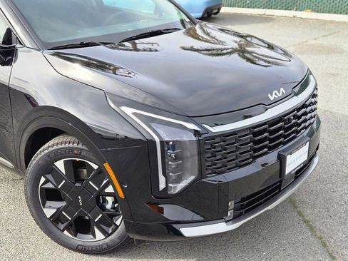 New 2026 Kia Sportage SX image 3