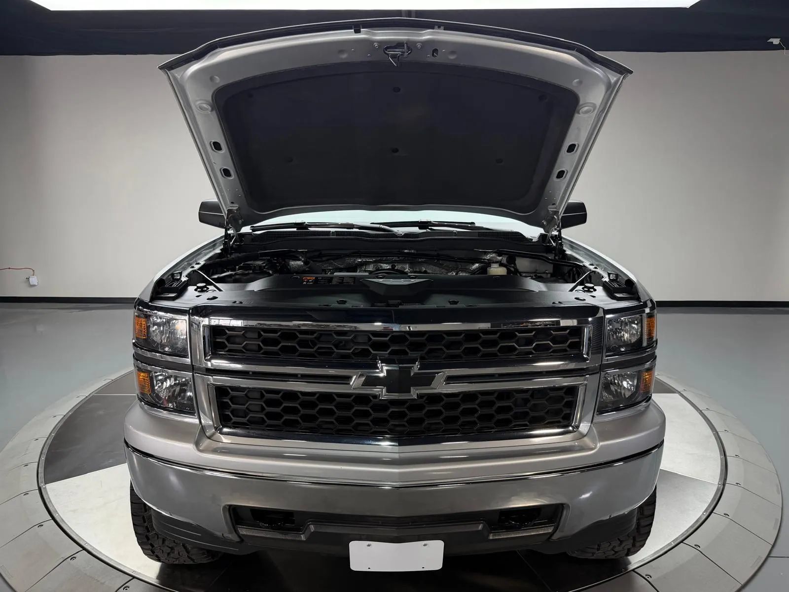 Used 2014 Chevrolet Silverado 1500 LT AWD/4WD image 12