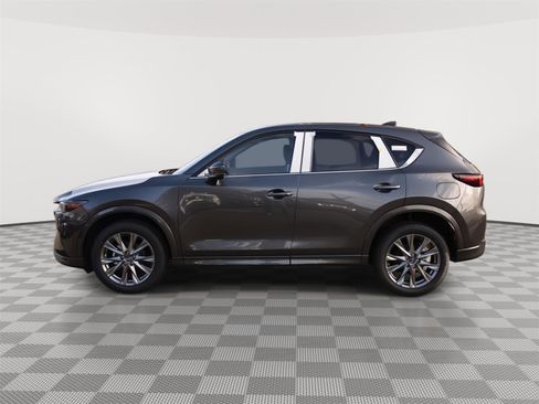 New 2025 MAZDA CX-5 AWD 2.5 S w/ Premium Plus Pkg image 4
