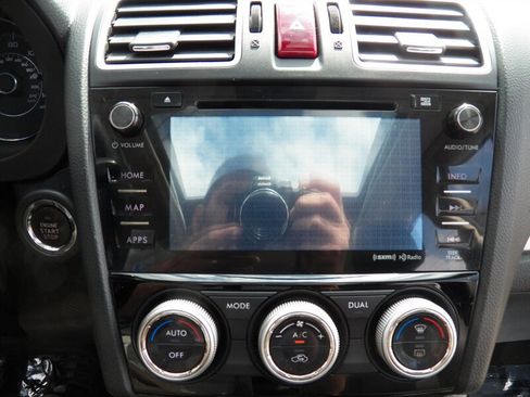 Used 2016 Subaru Forester 2.0XT Touring w/ Eyesight & Navigation System AWD/4WD image 19