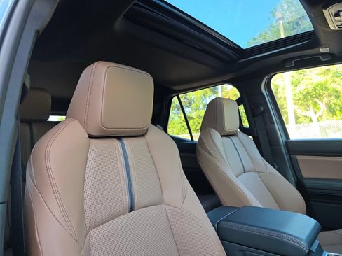 New 2026 Toyota 4Runner Limited AWD/4WD image 15