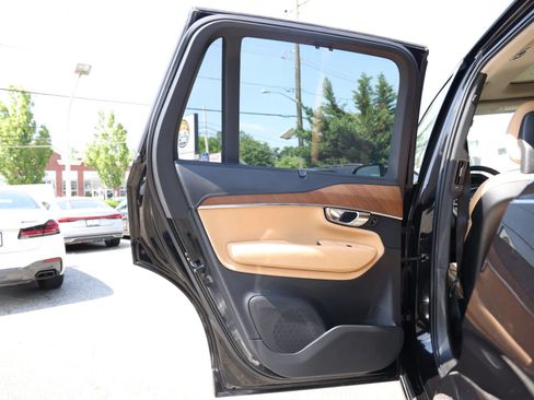 Used 2016 Volvo XC90 T6 Inscription w/ Vision Package AWD/4WD image 32