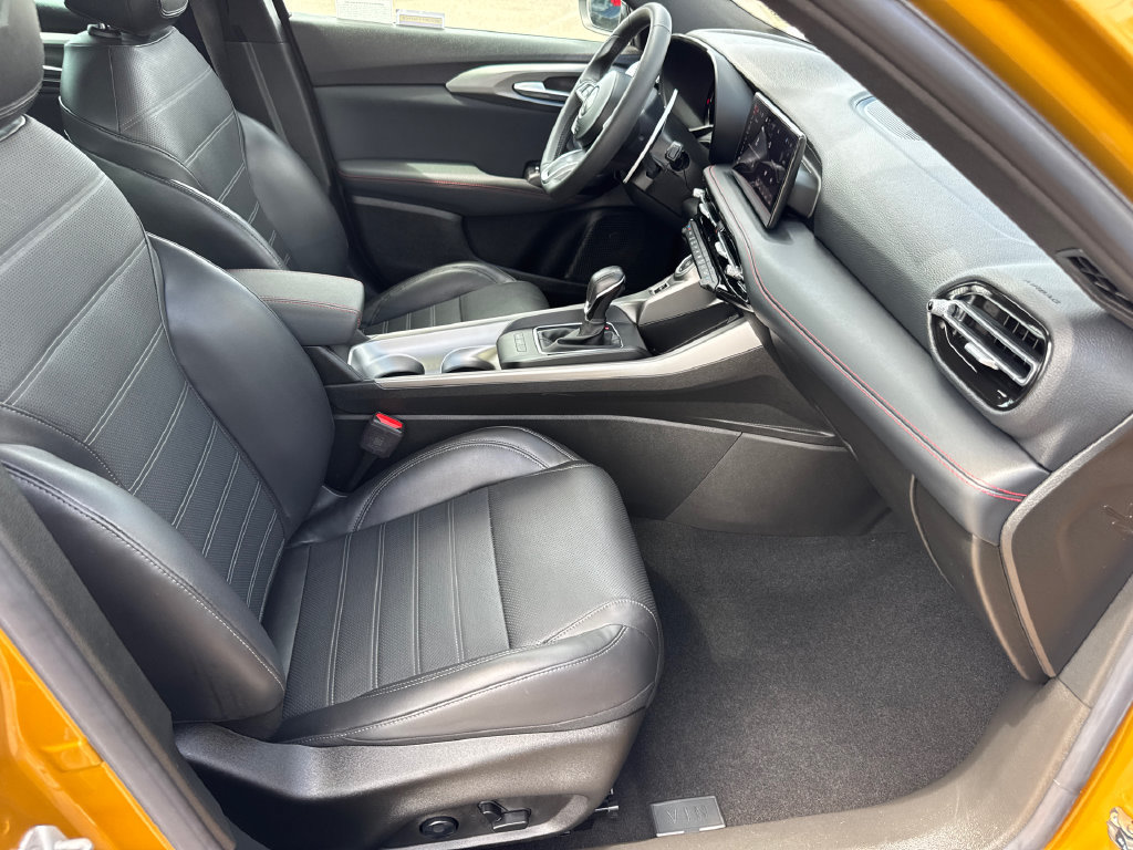 Used 2024 Dodge Hornet R/T Plus w/ R/T Blacktop Package AWD/4WD image 15
