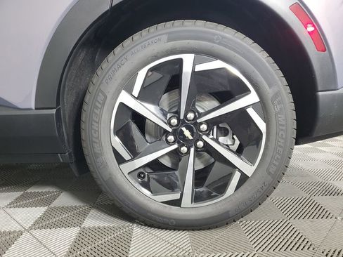 New 2026 Chevrolet Equinox EV LT image 29