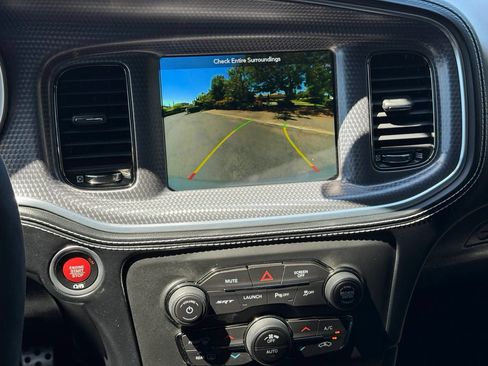 Used 2019 Dodge Charger SRT Hellcat RWD image 10
