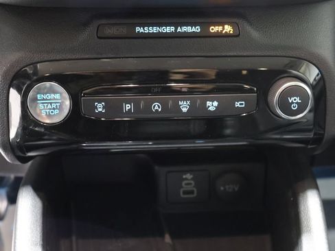 Used 2024 Ford Escape Platinum AWD/4WD image 31