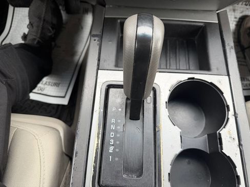 Used 2013 Ford Expedition XLT image 33