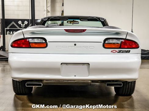 Used 2002 Chevrolet Camaro Z28 RWD image 54