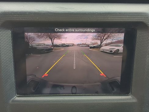 Used 2023 Jeep Gladiator Sport image 23