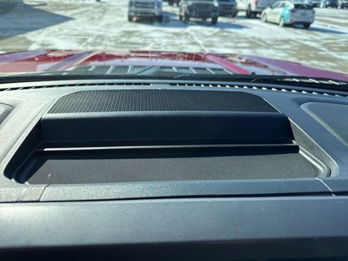 Used 2022 Ford F150 XLT image 12