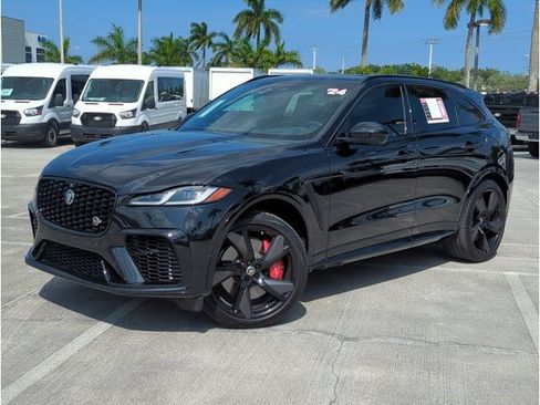 Used 2024 Jaguar F-PACE SVR AWD/4WD image 1