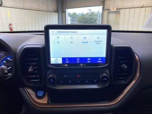 Used 2023 Ford Bronco Sport Outer Banks w/ Tech Package image 40