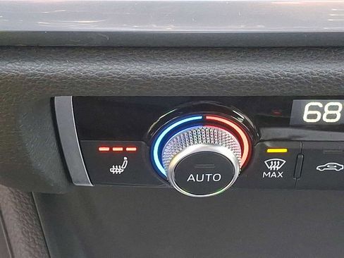 Certified 2022 Audi Q3 2.0T Premium Plus image 16