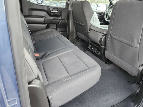 Used 2024 Chevrolet Silverado 1500 Custom image 20