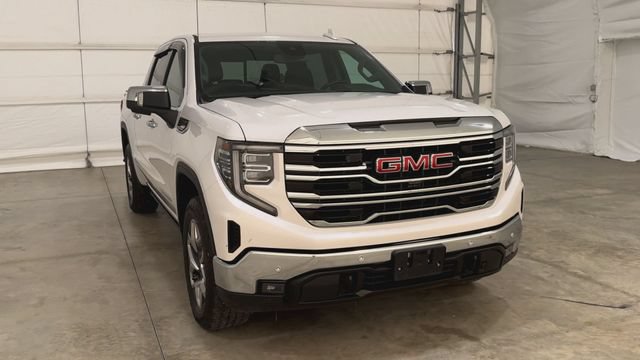 Used 2024 GMC Sierra 1500 SLT w/ SLT Premium Plus Package AWD/4WD image 7