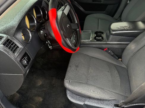 Used 2010 Dodge Charger Police image 7