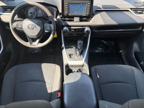 Used 2020 Toyota RAV4 LE w/ All Weather Liner Package AWD/4WD image 23