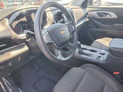 Used 2019 Chevrolet Traverse LS FWD image 11