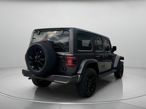 Used 2021 Jeep Wrangler Unlimited Sahara image 26