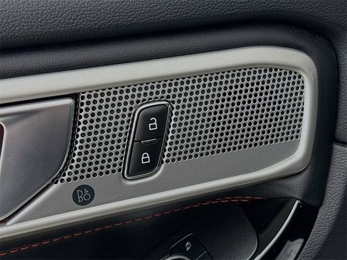 Used 2023 Ford Explorer ST-Line w/ Class IV Trailer Tow Package image 22